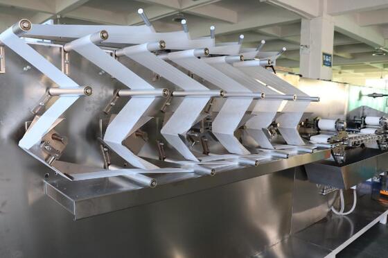 Good price مناديل الأطفال المدمجة تصنيع خط التعبئة مع تغذية مستمرة وتشغيل عالية السرعة للتصنيع على نطاق واسع الانترنت