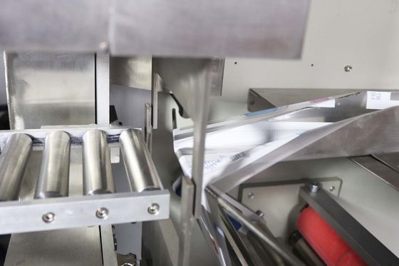 220V آلة التعبئة الفردية آلة البلاستيسين التلقائي الطارد