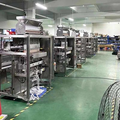 آلة تعبئة تلقائية تخضع لتحكم PLC 10 خطوط لـ 2-5 غرام من مسحوق الشاي الأخضر